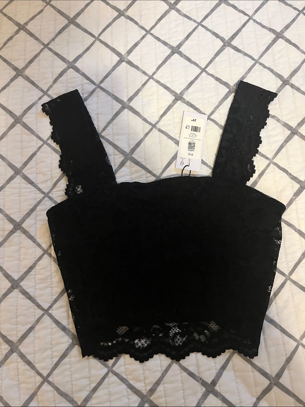 Dynamite black lace crop top size Small
